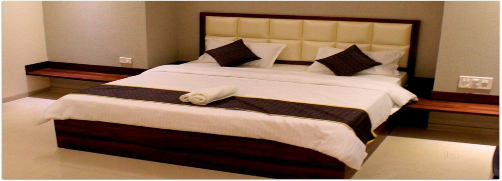 Magnus Service Apartments