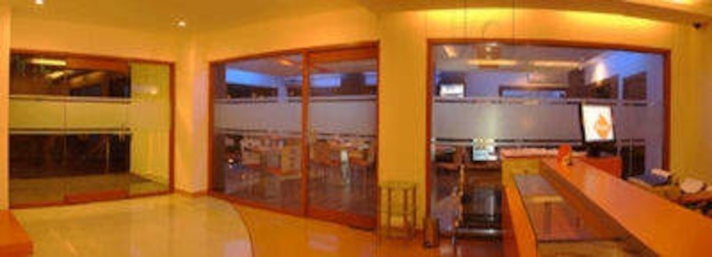 Orange Hotel