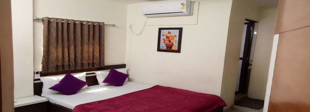 Hotel Gopi Palace